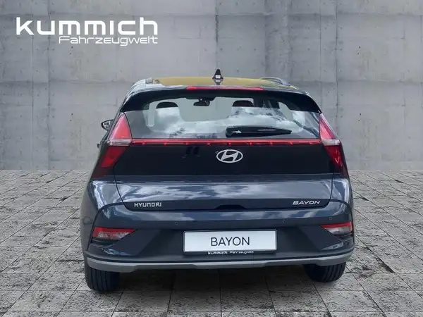 HYUNDAI BAYON (5/15)