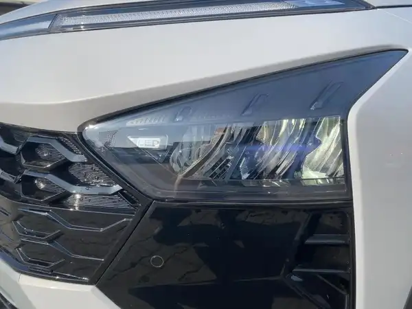 HYUNDAI BAYON PRIME (14/15)