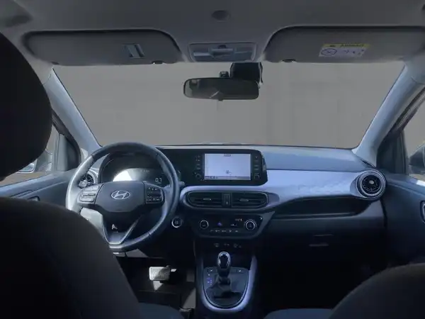 HYUNDAI I10 (8/15)