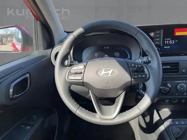 HYUNDAI I10 (9/15)