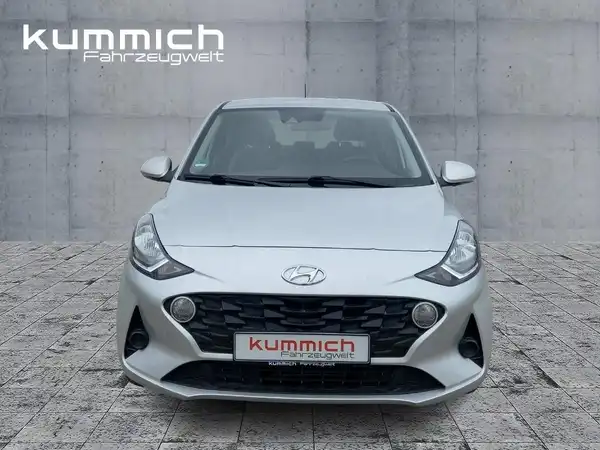 HYUNDAI I10 (2/15)