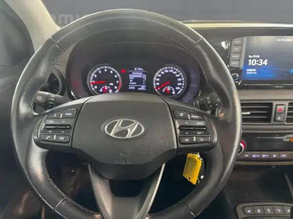 HYUNDAI I10 (9/15)