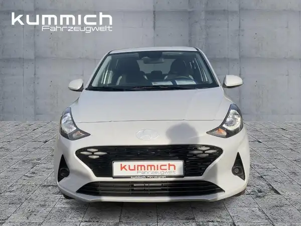 HYUNDAI I10 (2/15)