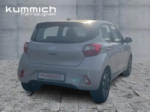 HYUNDAI I10 (4/15)