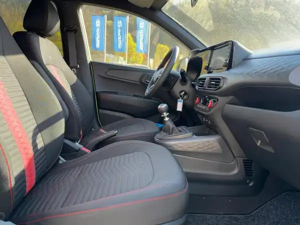 HYUNDAI I10 (11/14)