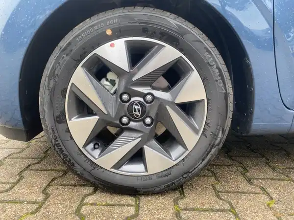HYUNDAI I10 (7/15)