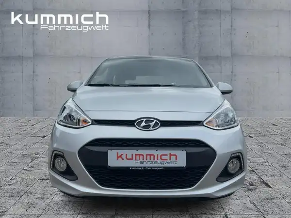 HYUNDAI I10 (2/15)