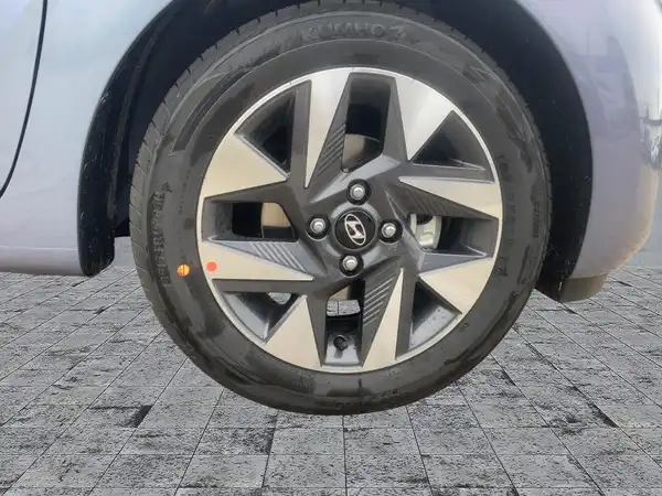 HYUNDAI I10 (7/15)
