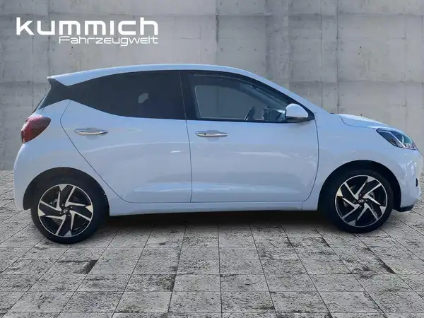 HYUNDAI I10 (3/15)