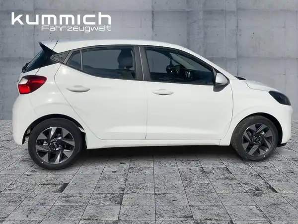 HYUNDAI I10 (3/15)