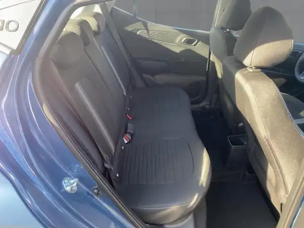 HYUNDAI I10 (12/15)