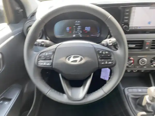 HYUNDAI I10 (9/15)