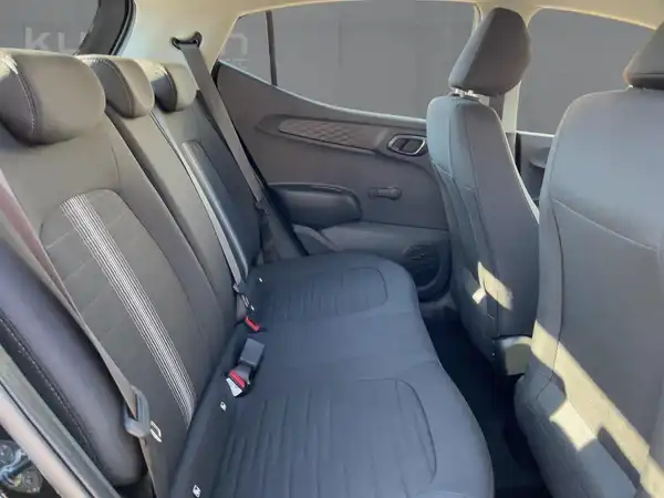 HYUNDAI I10 (12/15)