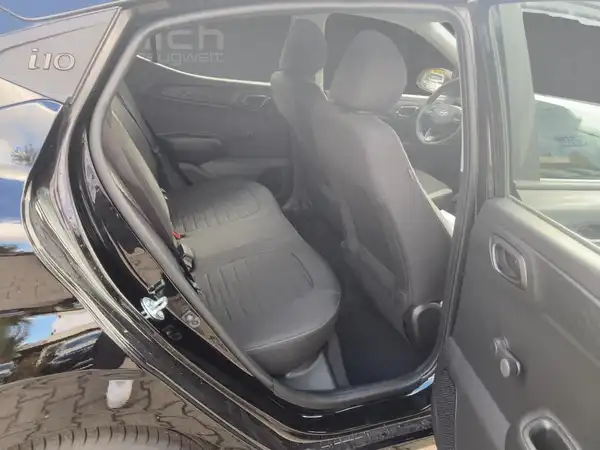 HYUNDAI I10 (12/15)