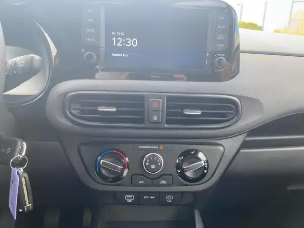 HYUNDAI I10 (10/15)