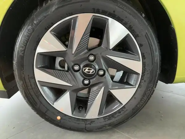 HYUNDAI I10 (7/14)
