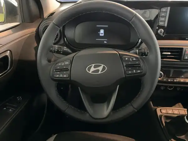 HYUNDAI I10 (9/14)