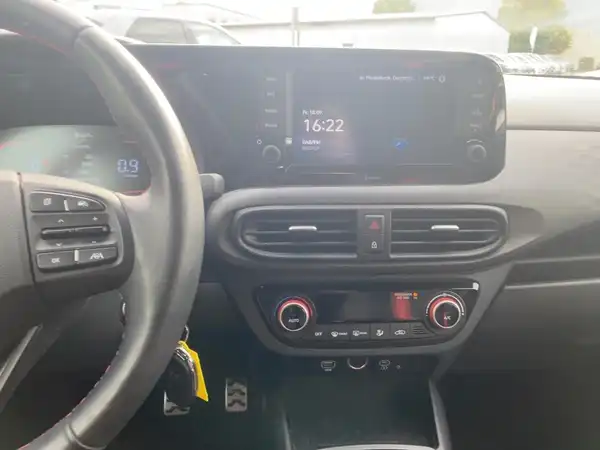 HYUNDAI I10 (10/15)