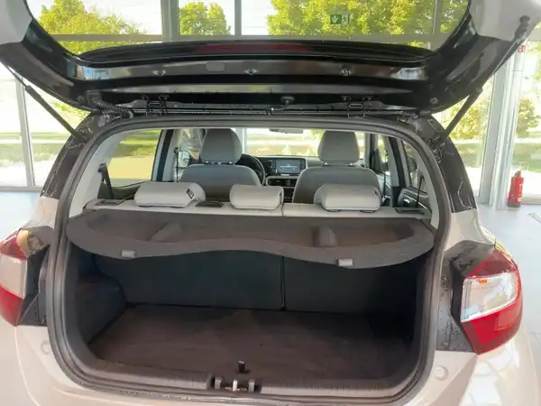 HYUNDAI I10 (13/15)