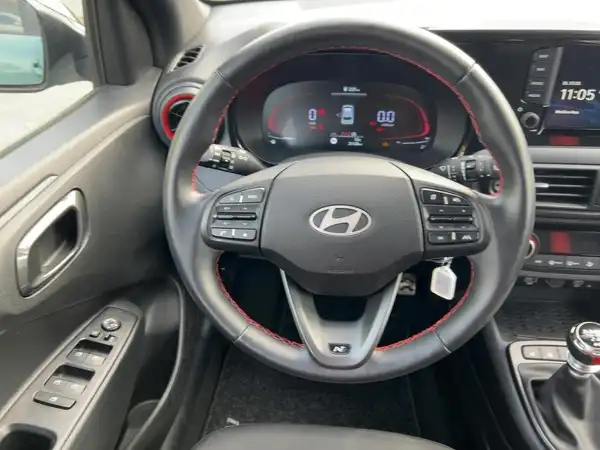 HYUNDAI I10 (8/13)