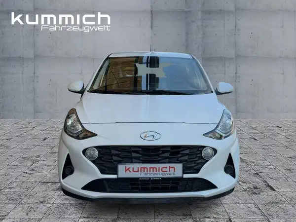 HYUNDAI I10 (2/15)