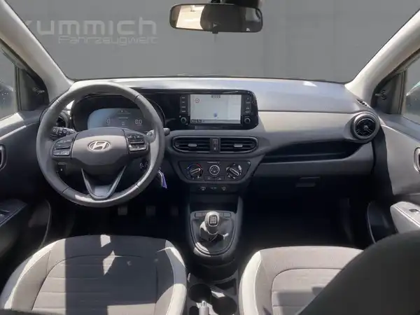 HYUNDAI I10 (8/15)