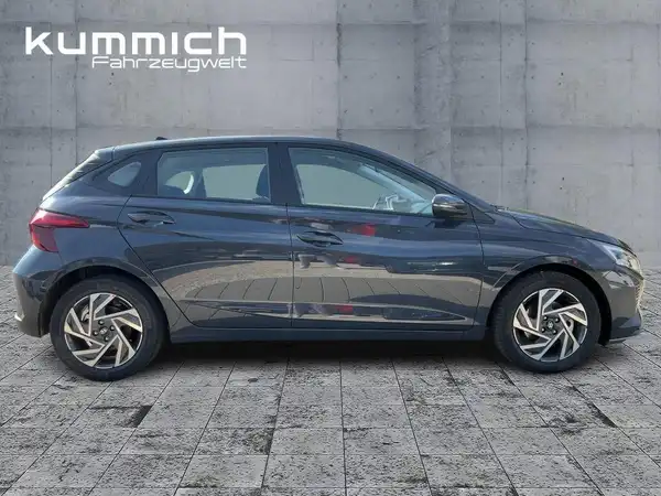 HYUNDAI I20 (3/15)