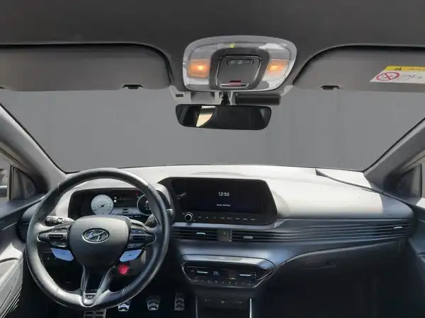HYUNDAI I20 (8/15)