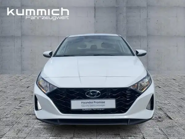HYUNDAI I20 (2/15)