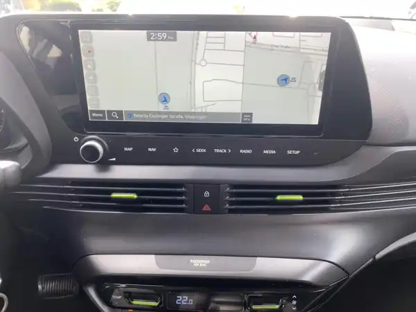 HYUNDAI I20 (10/15)