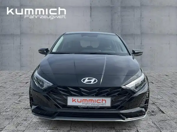 HYUNDAI I20 (2/15)