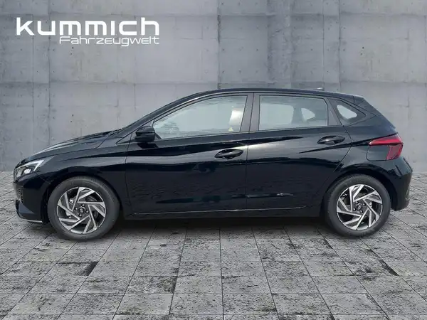 HYUNDAI I20 (6/15)