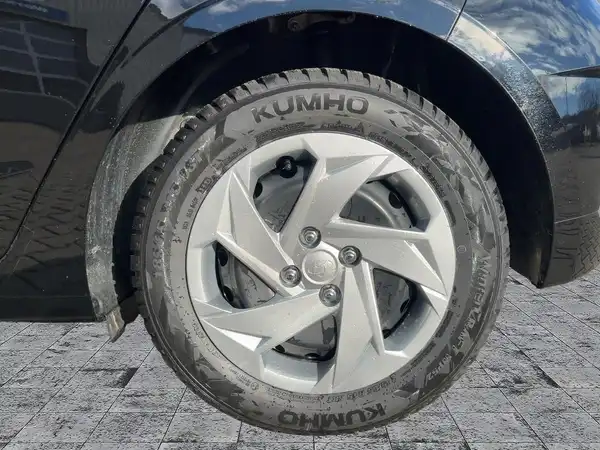 HYUNDAI I20 (7/14)