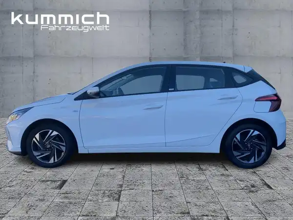 HYUNDAI I20 (6/15)