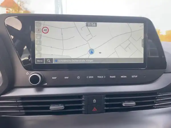 HYUNDAI I20 (10/15)