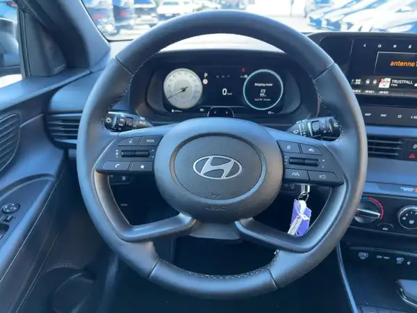 HYUNDAI I20 (9/15)