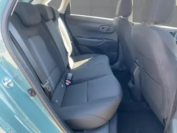 HYUNDAI I20 (12/15)