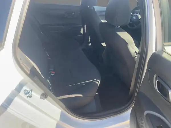 HYUNDAI I20 (12/15)