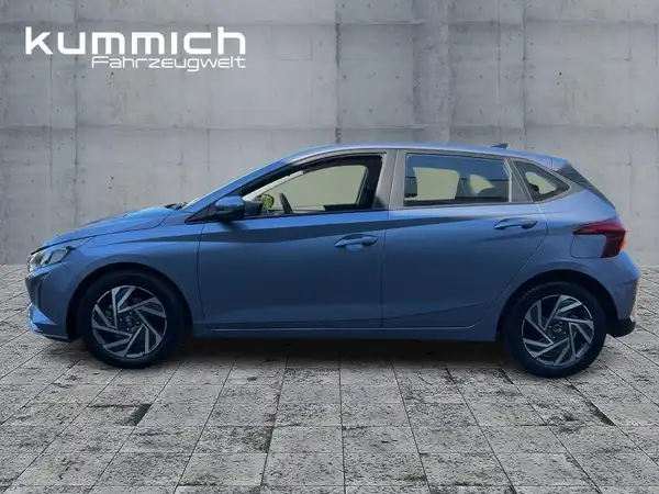 HYUNDAI I20 (6/15)