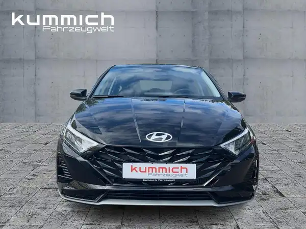 HYUNDAI I20 (2/14)