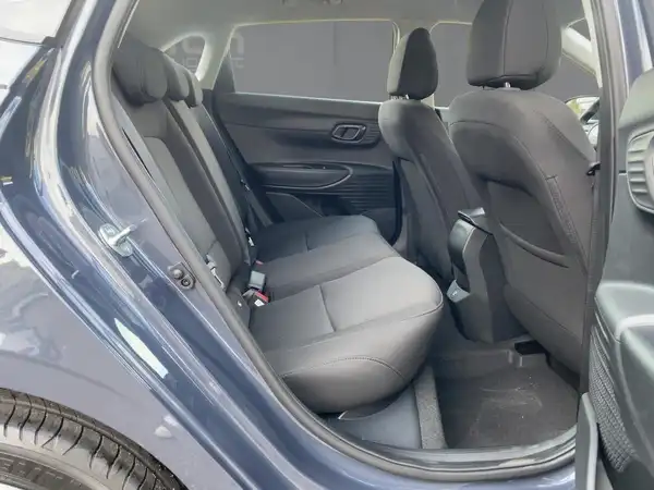 HYUNDAI I20 (12/15)