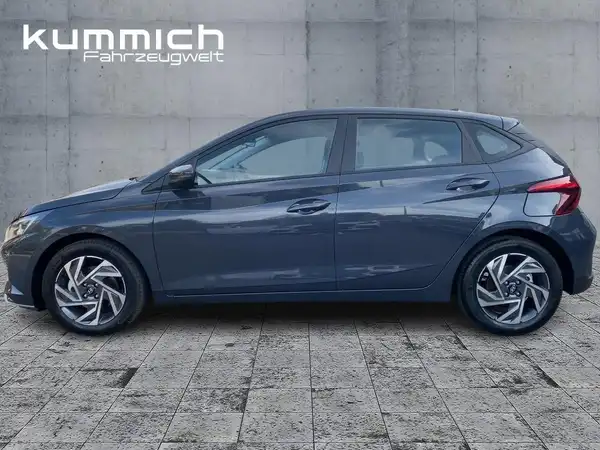 HYUNDAI I20 (6/15)