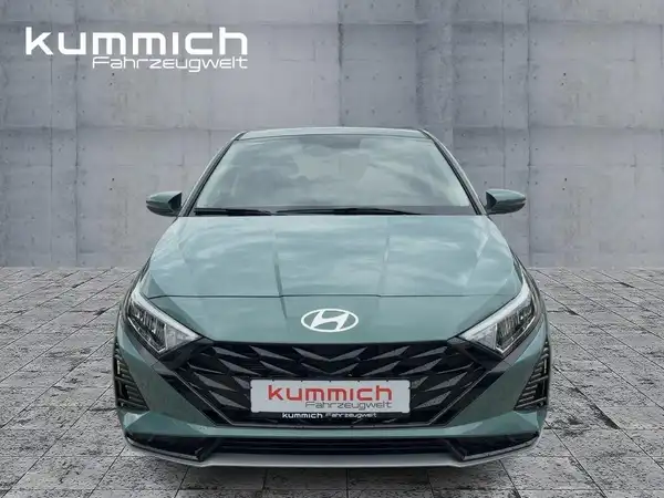 HYUNDAI I20 (2/15)