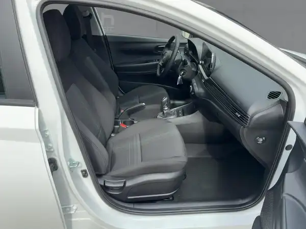HYUNDAI I20 (11/14)