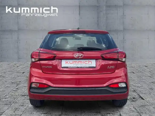 HYUNDAI I20 (5/15)