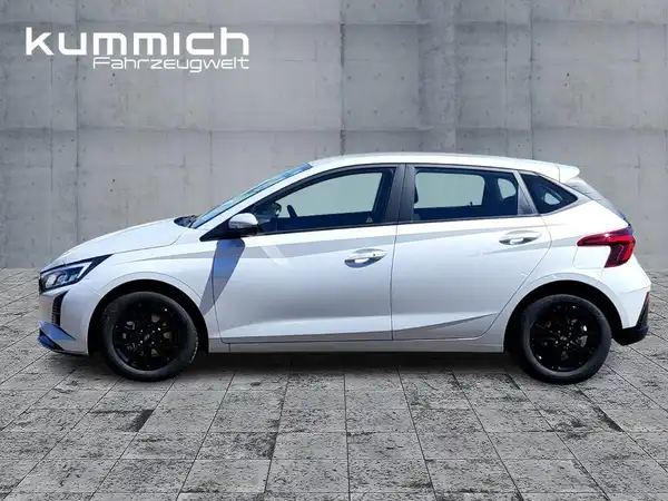 HYUNDAI I20 (2/15)