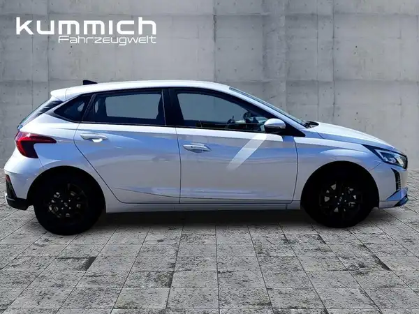 HYUNDAI I20 (5/15)
