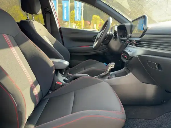 HYUNDAI I20 (11/14)