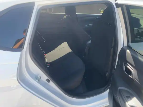 HYUNDAI I20 (12/15)