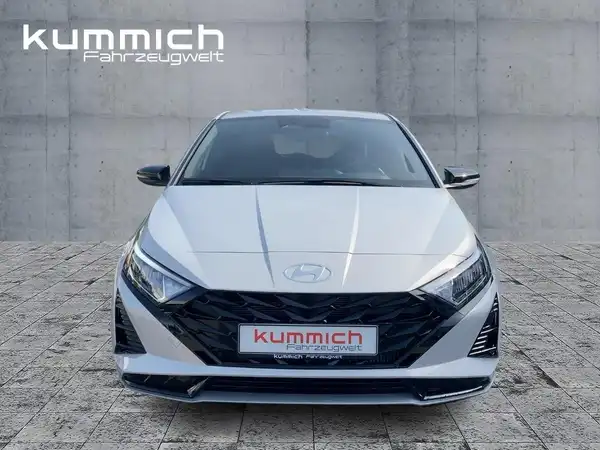 HYUNDAI I20 (2/15)